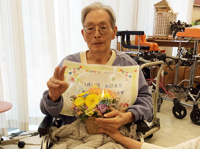 お誕生日おめでとうございます！（令和7年）