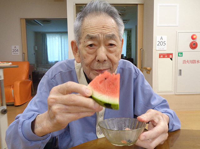 一緒に食べる？（令和7年）